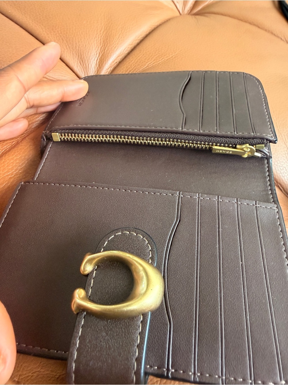 Coach Tabby Wallet Brown Leather - Picture 4 of 4